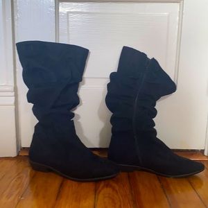 Slouchy black boots